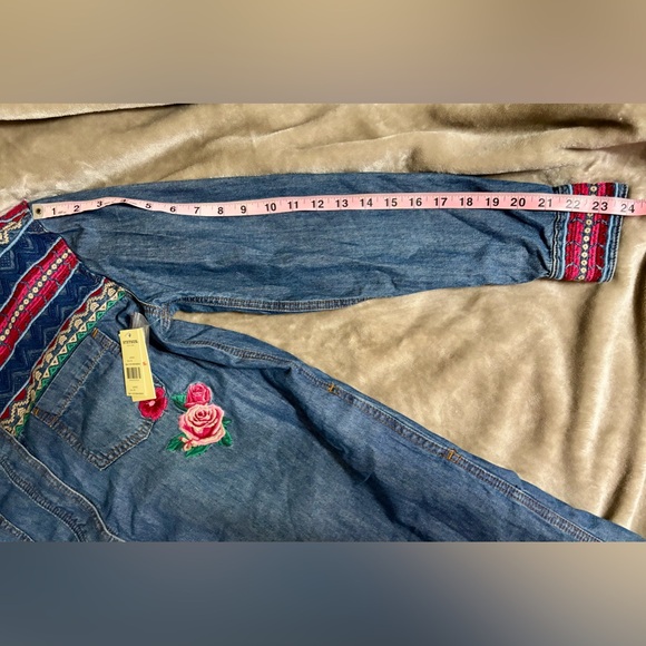 NWT-STETSON Embroidered Denim Shirt Dress | Size: M | Color: Blue - Picture 8 of 15